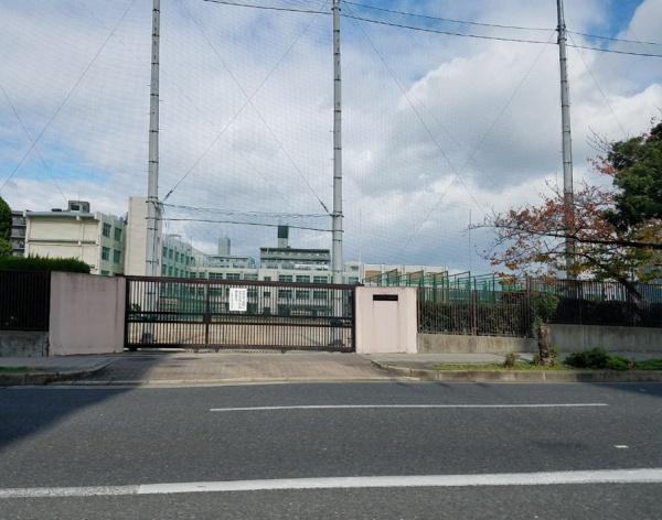 ファミールハイツ城東Ａ棟(大阪市立鯰江中学校)