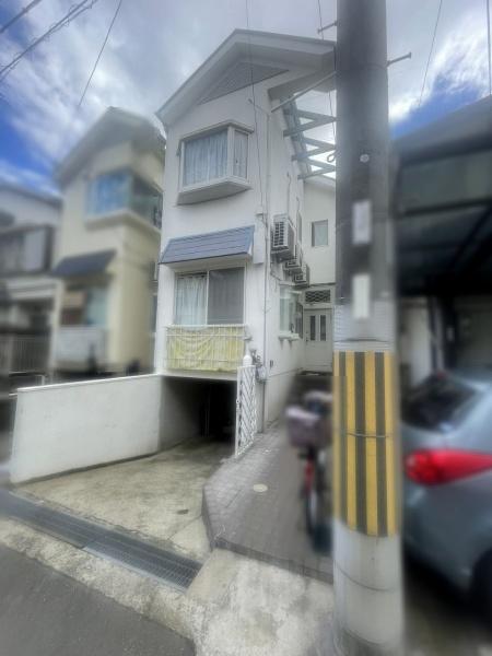 伊丹市荒牧南４丁目の中古一戸建て