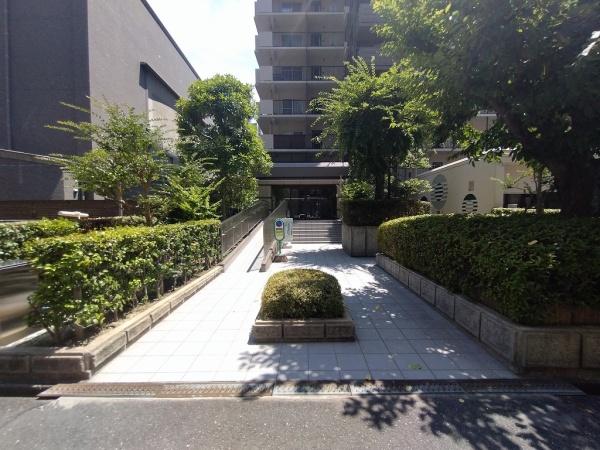 ネオコーポ大阪城公園三号館