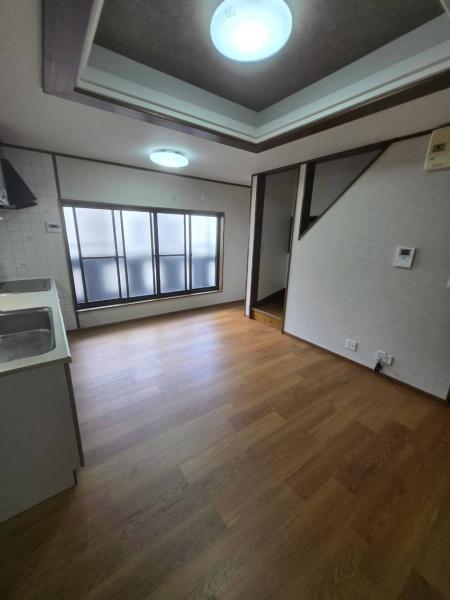 大東市三箇２丁目の中古一戸建て