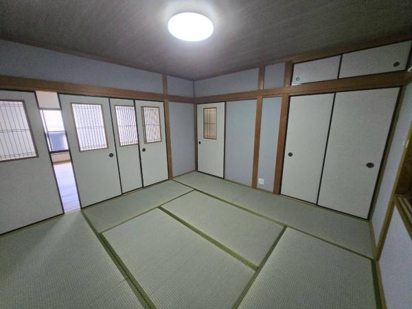 大東市三箇２丁目の中古一戸建て