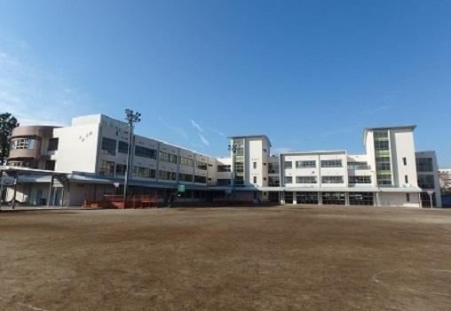 エスト塚口プリサージュ(尼崎市立立花小学校)