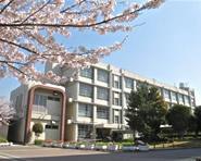 エスト塚口プリサージュ(尼崎市立立花中学校)