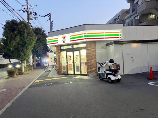 東園田ストークハイツ(セブンイレブン尼崎椎堂1丁目店)