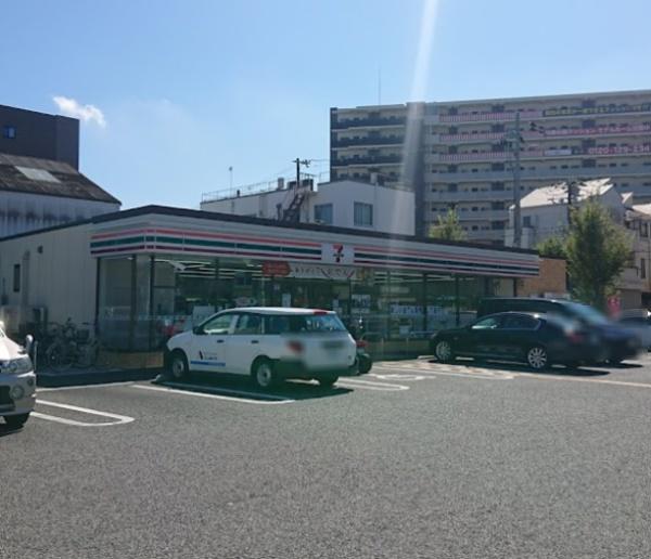 キングマンション新淀川(セブンイレブン大阪福町3丁目店)