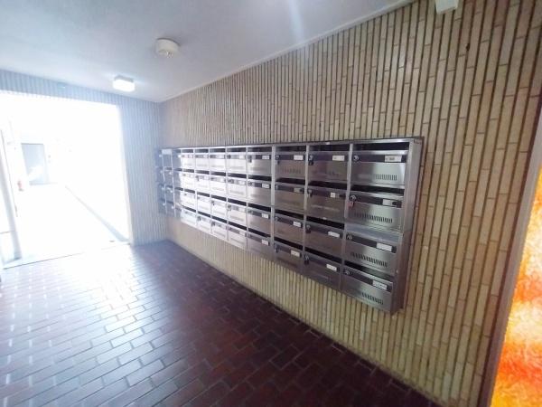 ファミリーコーポ緑地公園