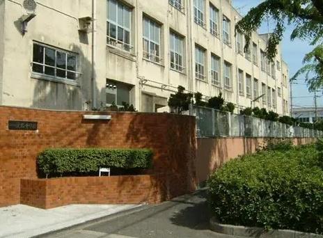 大阪市東淀川区西淡路５丁目の土地(大阪市立淡路中学校)