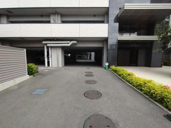 エスリードOSAKAMIDWEST
