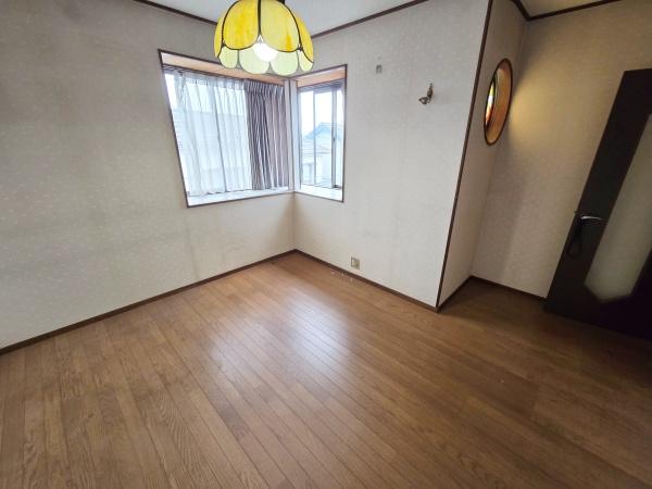 松原市松ケ丘２丁目の中古一戸建て