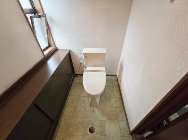 松原市松ケ丘２丁目の中古一戸建て