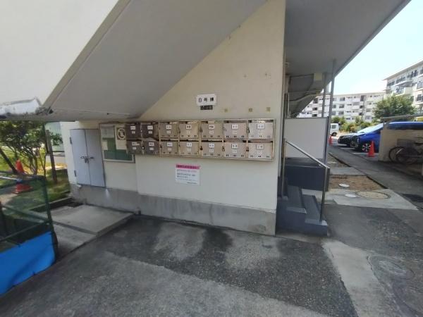 杭瀬第二団地八号棟
