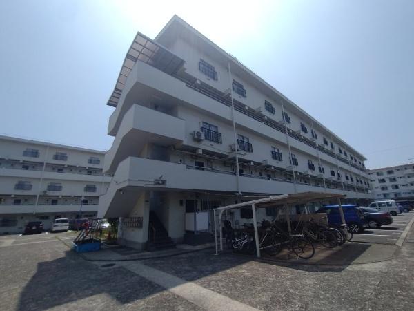 杭瀬第二団地八号棟