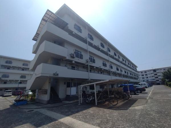 杭瀬第二団地八号棟