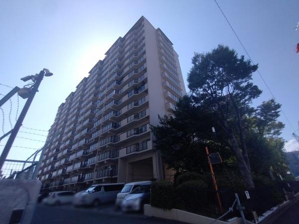 京橋グリーンハイツ三号棟