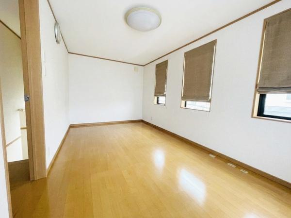 池田市五月丘４丁目の中古一戸建て