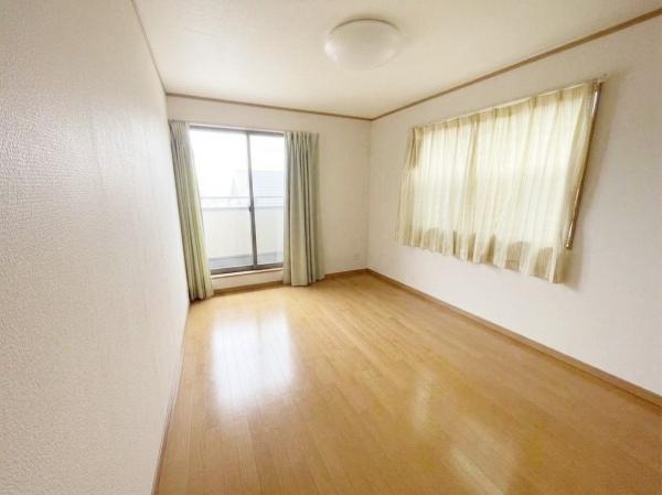 池田市五月丘４丁目の中古一戸建て
