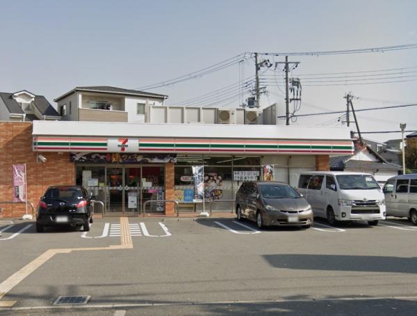 モンセーヌ西宮鳴尾(セブンイレブン西宮上田中町店)
