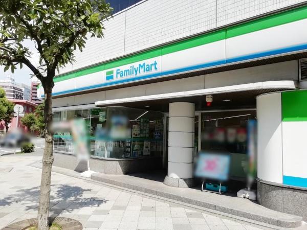 リーガル神戸三宮(ファミリーマート三宮南店)
