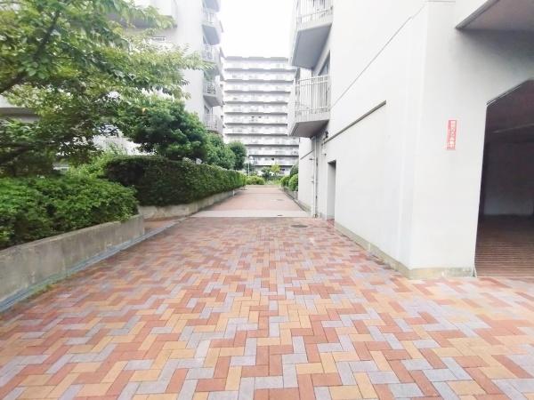 日興千里台スカイタウンB棟