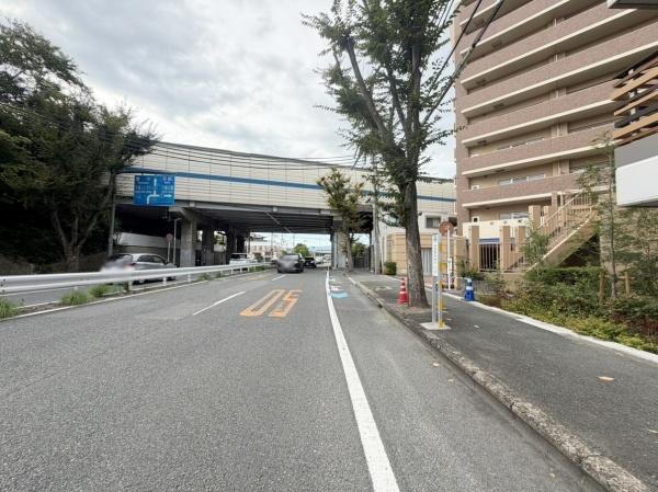 パレ千里壱号棟