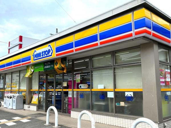 南千里コーポラス(ミニストップ吹田佐井寺1丁目店)