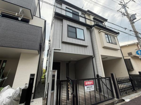 伊丹市寺本5丁目　中古戸建