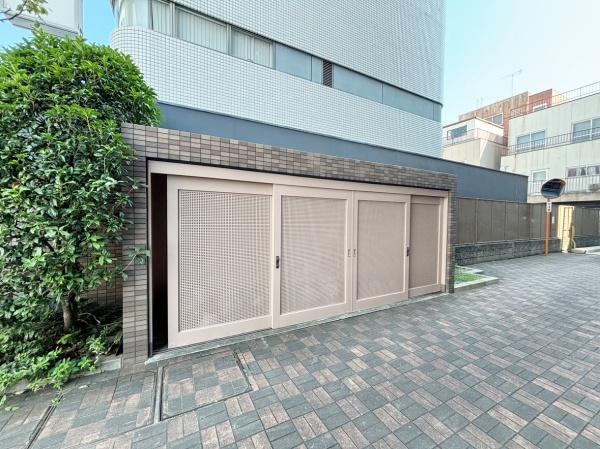プレサンス御弊島ステーションフロント