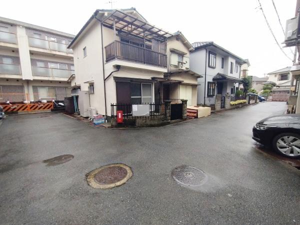 摂津市鳥飼中１丁目の土地