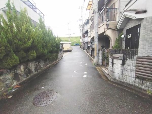 摂津市鳥飼西１丁目の土地