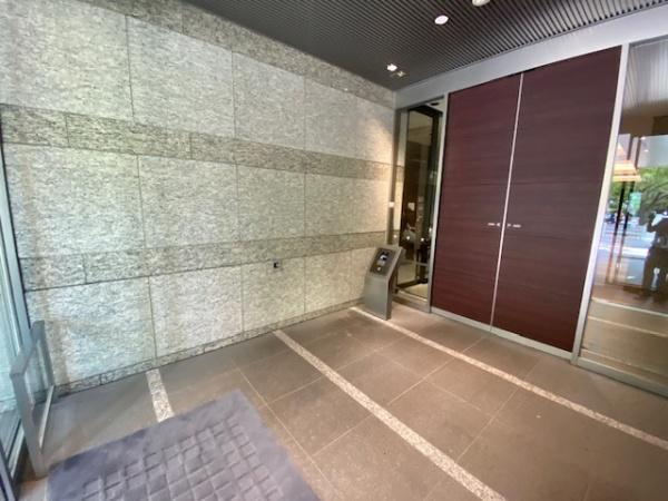 大阪ひびきの街・サンクタスタワー