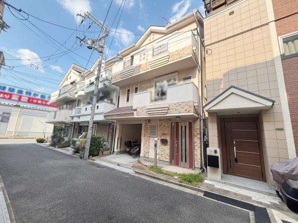 大阪市城東区東中浜８丁目の中古一戸建て