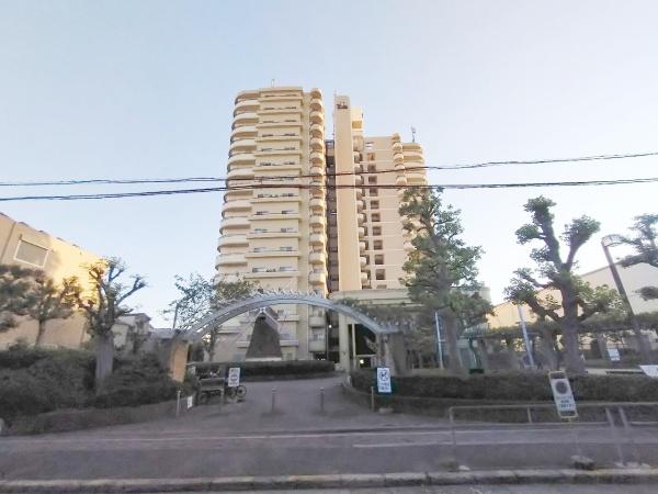 シャトー・サンパークスクエア