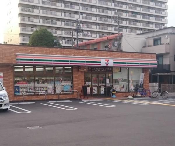 大阪市城東区古市３丁目の中古一戸建て(セブンイレブン大阪古市3丁目店)