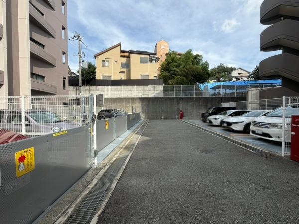 青葉丘マンション