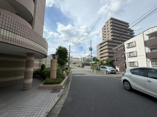 青葉丘マンション