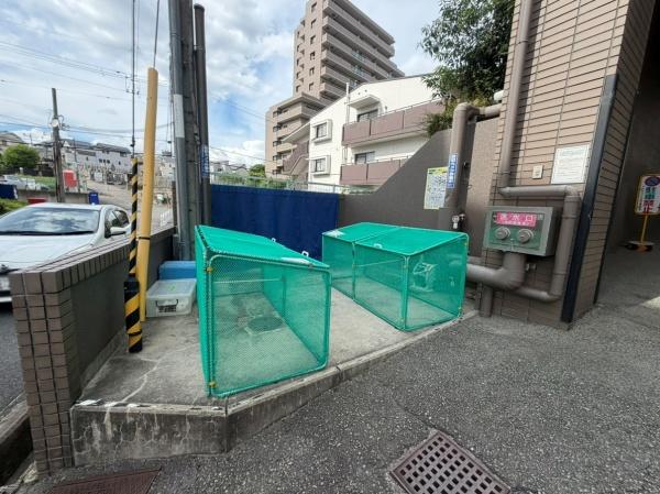 青葉丘マンション