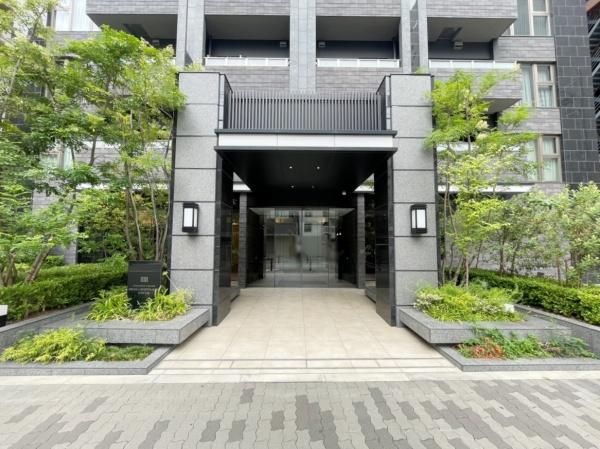 プレサンスレジェンド大阪新町タワー