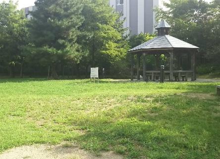 伊丹市松ケ丘２丁目の中古一戸建て(十六名公園)
