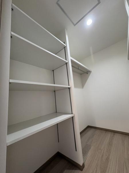 伊丹市荻野西２丁目の中古一戸建て