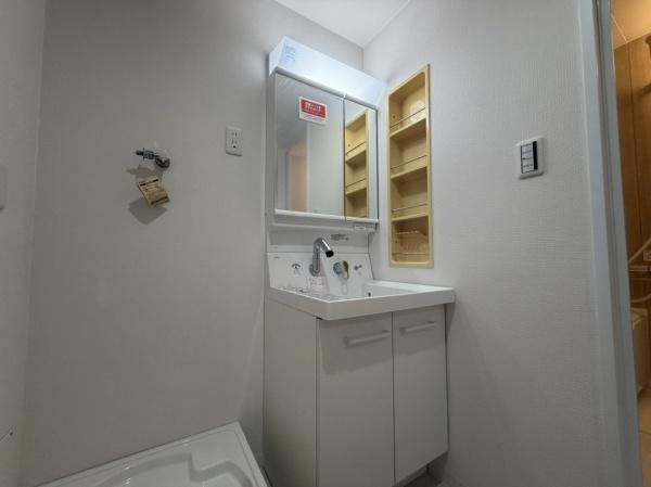 日商岩井野里マンション