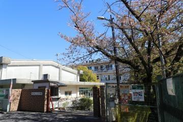 枚方市山之上５丁目の中古一戸建て(枚方市立山之上小学校)