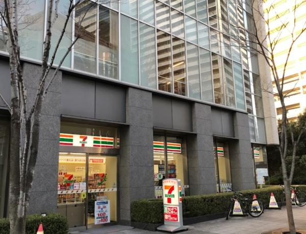 なんばセントラルプラザリバーガーデン(セブンイレブン大阪難波サンケイビル店)