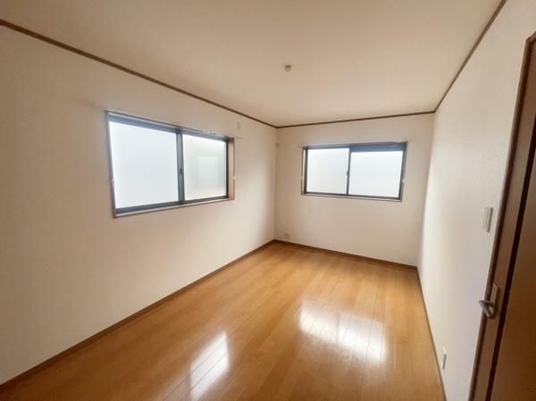 門真市下馬伏町の中古一戸建て