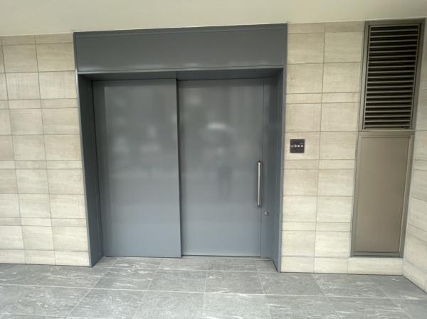 プレミスト靭本町