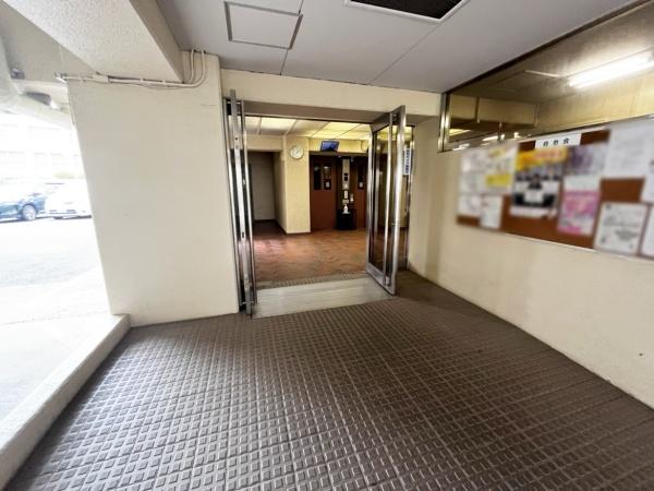 ユニライフ福島C棟