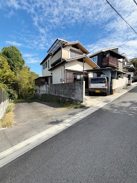川西市錦松台の中古一戸建て