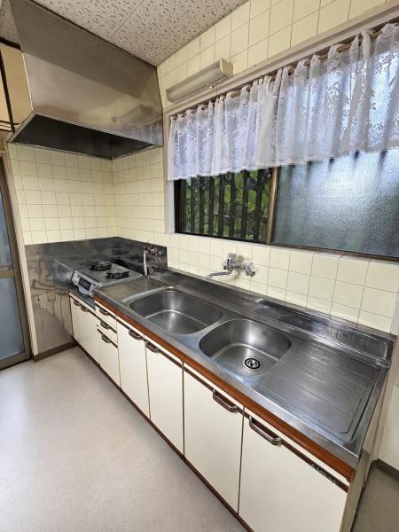 川西市錦松台の中古一戸建て