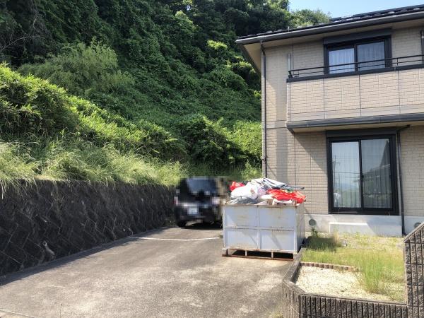 大津市日吉台4丁目の中古一戸建て(駐車場)