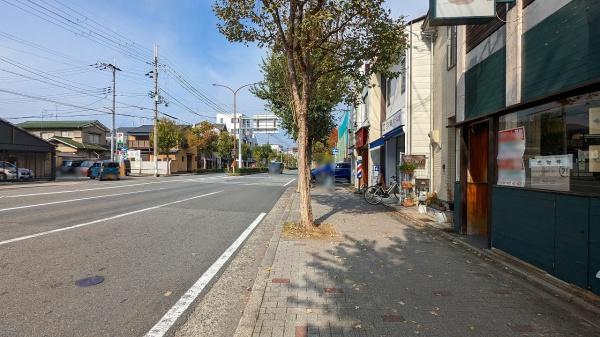 京都市左京区下鴨梅ノ木町　店舗