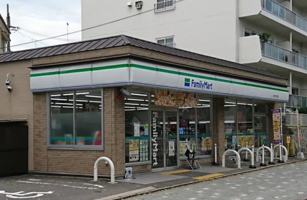 紫野スカイハイツ(ファミリーマート佛教大学前店)